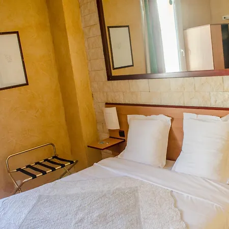 Hotel Bosquet Centre