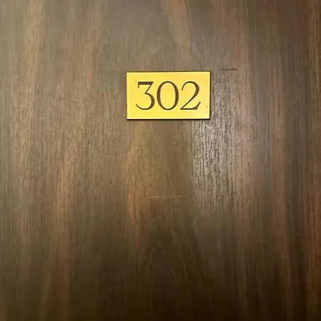 Bosquet Centre - Self Check In Budget بو