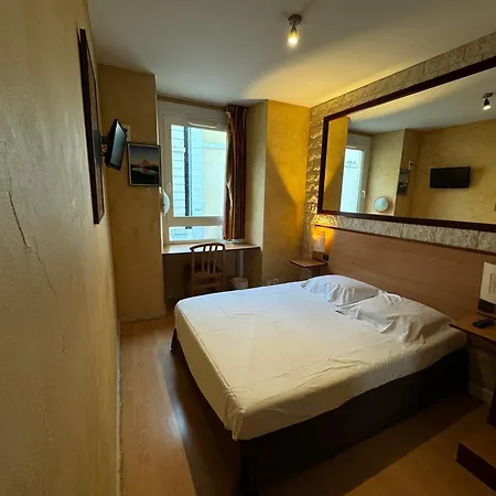 Bosquet Centre - Self Check In Budget 2* بو