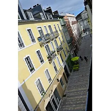 Bosquet Centre - Self Check In Budget Hotel 2*