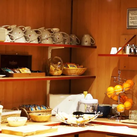 Bosquet Centre - Self Check In Budget