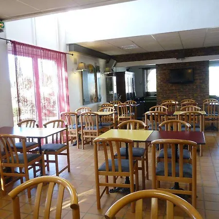 Bosquet Centre - Self Check In Budget فندق بو