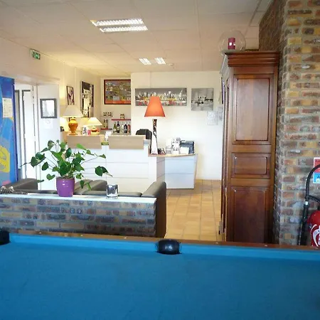 Bosquet Centre - Self Check In Budget 2* Pau