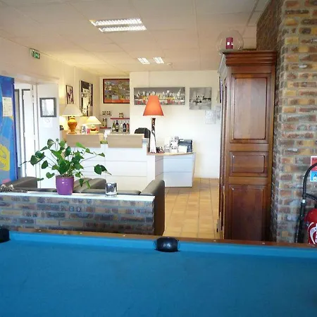 Bosquet Centre - Self Check In Budget 2* Pau