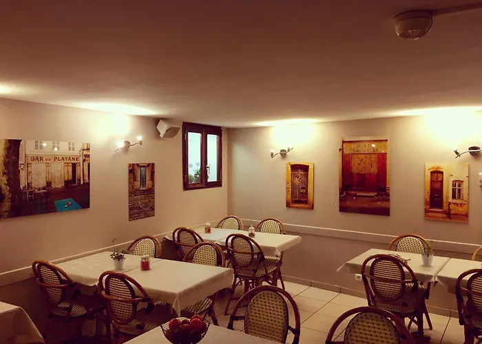 מלון Bosquet Centre - Self Check In Budget פאו