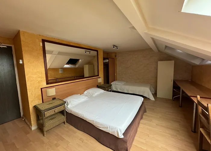 מלון Bosquet Centre - Self Check In Budget 2*