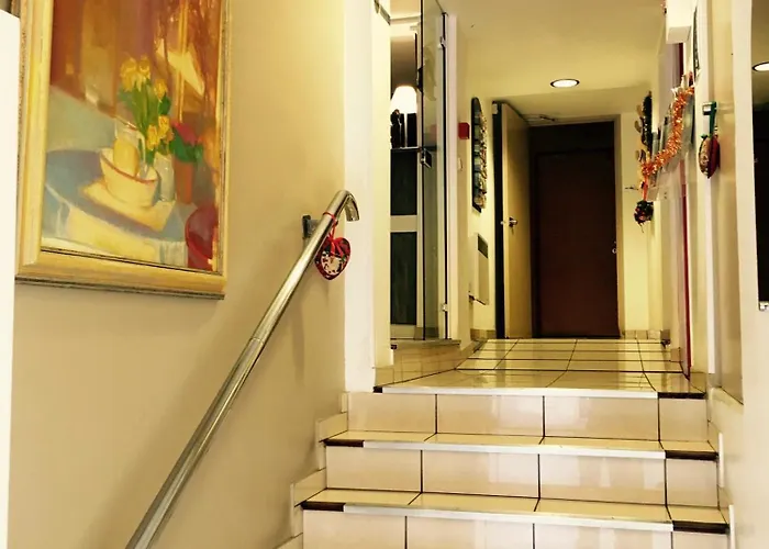 Hotell Bosquet Centre - Self Check In Budget