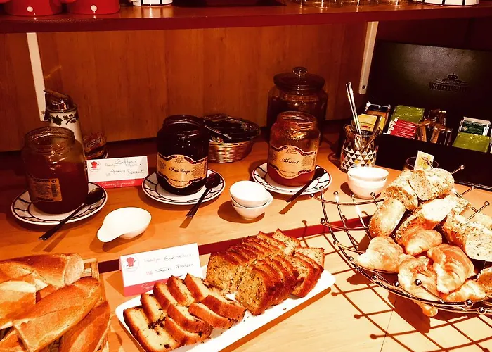 Bosquet Centre - Self Check In Budget