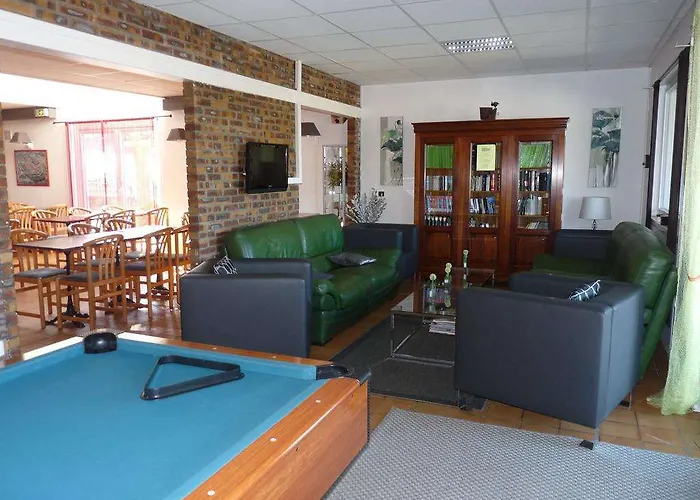 מלון Bosquet Centre - Self Check In Budget 2*