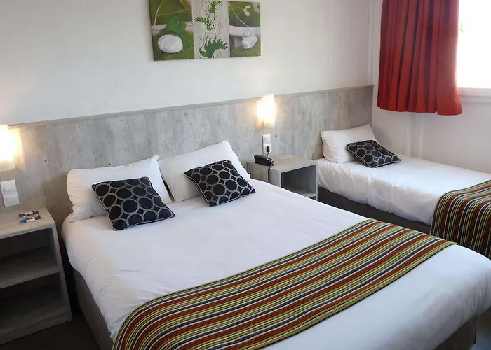 Hotell Bosquet Centre - Self Check In Budget Pau