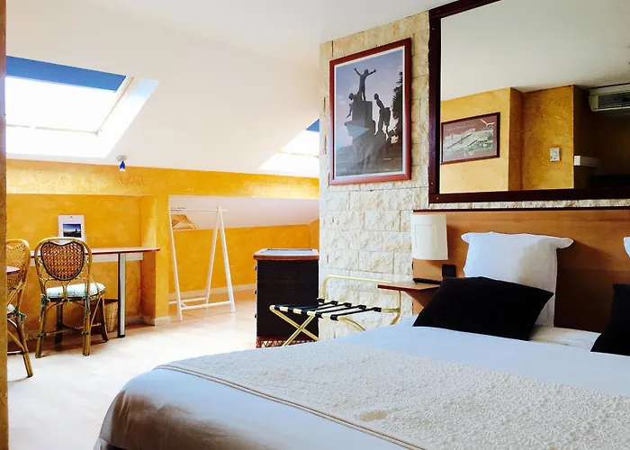 Bosquet Centre - Self Check In Budget מלון פאו