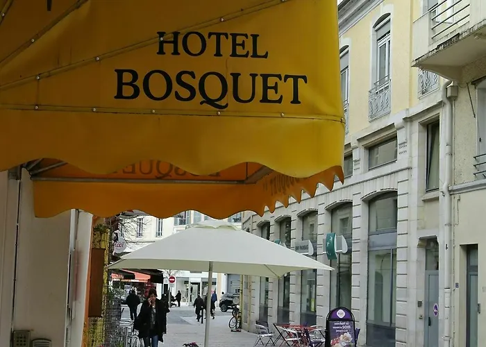 Bosquet Centre - Self Check In Budget Pau